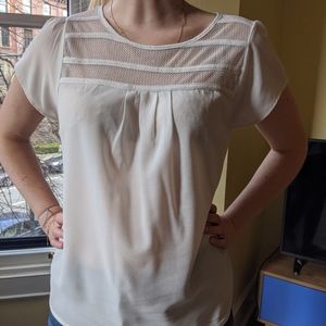 Cute white top